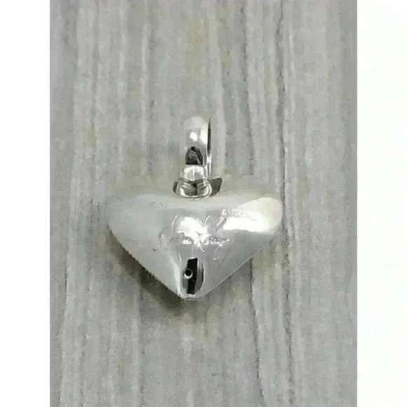 Kalibre Sterling Silver Puffed Heart Pendant - Picture 4 of 9